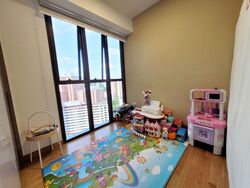 Commonwealth Towers (D3), Condominium #391534581